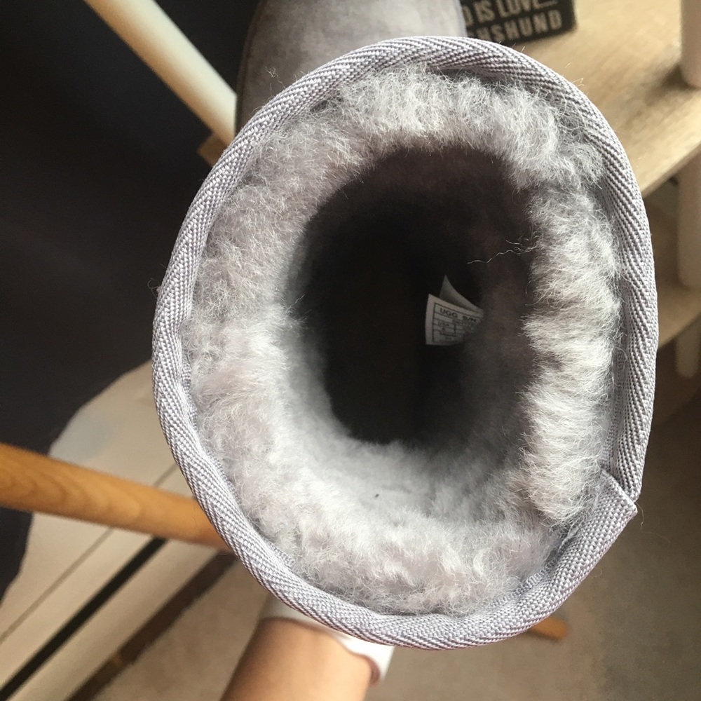 🟢BOGO FREE🟢 UGG boots🟢 - Picture 7 of 14